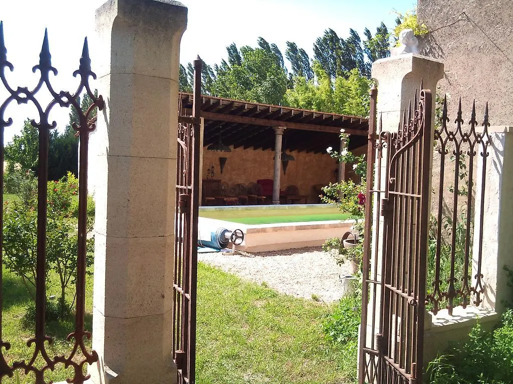 Bed & Breakfast Mas Du Puits D'Amour Orange