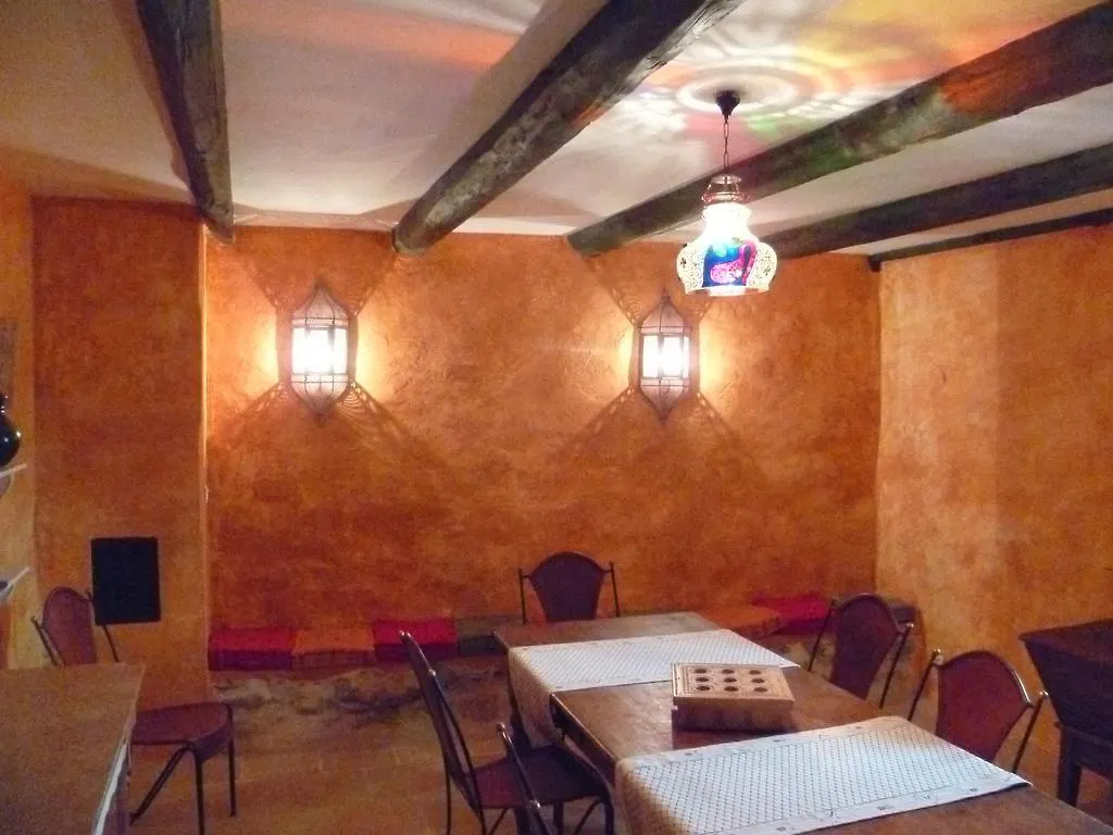 Mas Du Puits D'Amour Orange  Bed & Breakfast